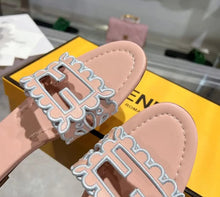 Load image into Gallery viewer, Baguette Sandals
