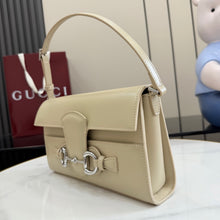 Load image into Gallery viewer, Horsebit Shoulder Bag
