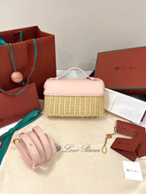 Load image into Gallery viewer, Extra Wicker Bag
