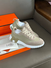 Load image into Gallery viewer, Bouncing Trainers
