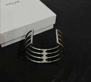 Triomphe Bangle