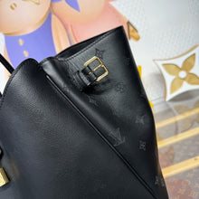 Load image into Gallery viewer, Vendome Tote
