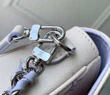 Load image into Gallery viewer, Ivy Chain Bag
