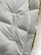 Load image into Gallery viewer, Alps Hooded Down Jacket

