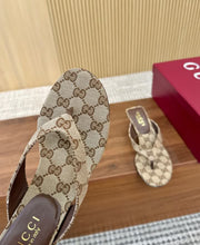 Load image into Gallery viewer, Thong Sandals
