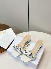 Load image into Gallery viewer, Cotton Sandals
