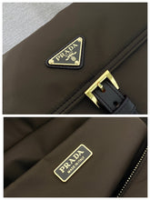 Load image into Gallery viewer, Explore Tote
