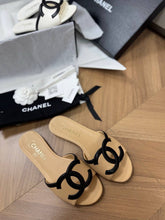 Load image into Gallery viewer, CC Sandals
