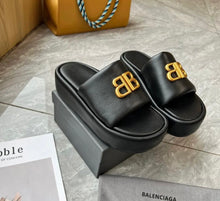 Load image into Gallery viewer, BB Leather Sandals
