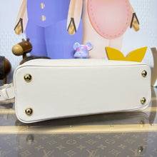 Load image into Gallery viewer, Capuccines Soft
