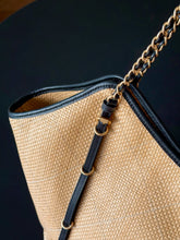 Load image into Gallery viewer, Maxi Tote
