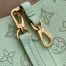 Load image into Gallery viewer, Blossom Tote
