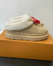 Load image into Gallery viewer, Cortina Mules
