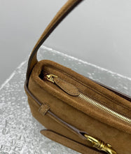 Load image into Gallery viewer, Aventure Bag
