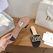 Load image into Gallery viewer, Cotton Sandals

