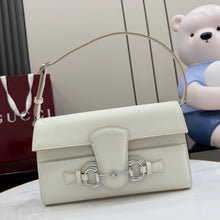Load image into Gallery viewer, Horsebit Shoulder Bag
