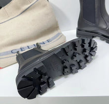 Load image into Gallery viewer, Leather Ankle Boots

