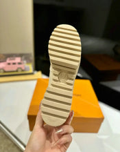 Load image into Gallery viewer, Desert Boots
