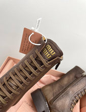 Load image into Gallery viewer, Leather Boots
