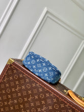 Load image into Gallery viewer, Valley Pochette

