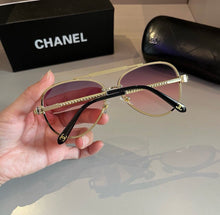 Load image into Gallery viewer, Logo Sunglasses
