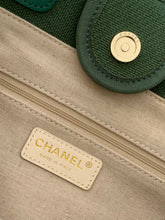 Load image into Gallery viewer, Deauville Tote
