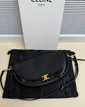 Load image into Gallery viewer, Little Halfmoon Bag
