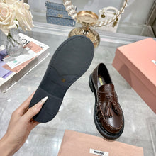 Load image into Gallery viewer, Leather Loafers
