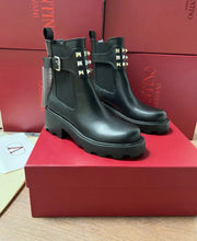 Load image into Gallery viewer, Leather Boots
