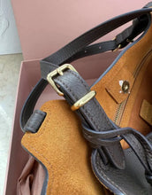 Load image into Gallery viewer, Leather Bag

