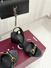 Load image into Gallery viewer, GG Sandals
