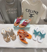 Load image into Gallery viewer, Reef Sandals
