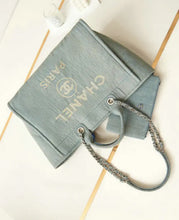 Load image into Gallery viewer, Deauville Tote
