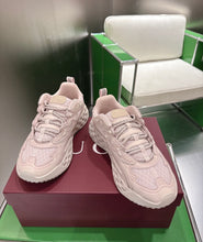 Load image into Gallery viewer, GG Trainers
