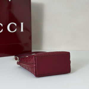 Emblem Nano Bucket