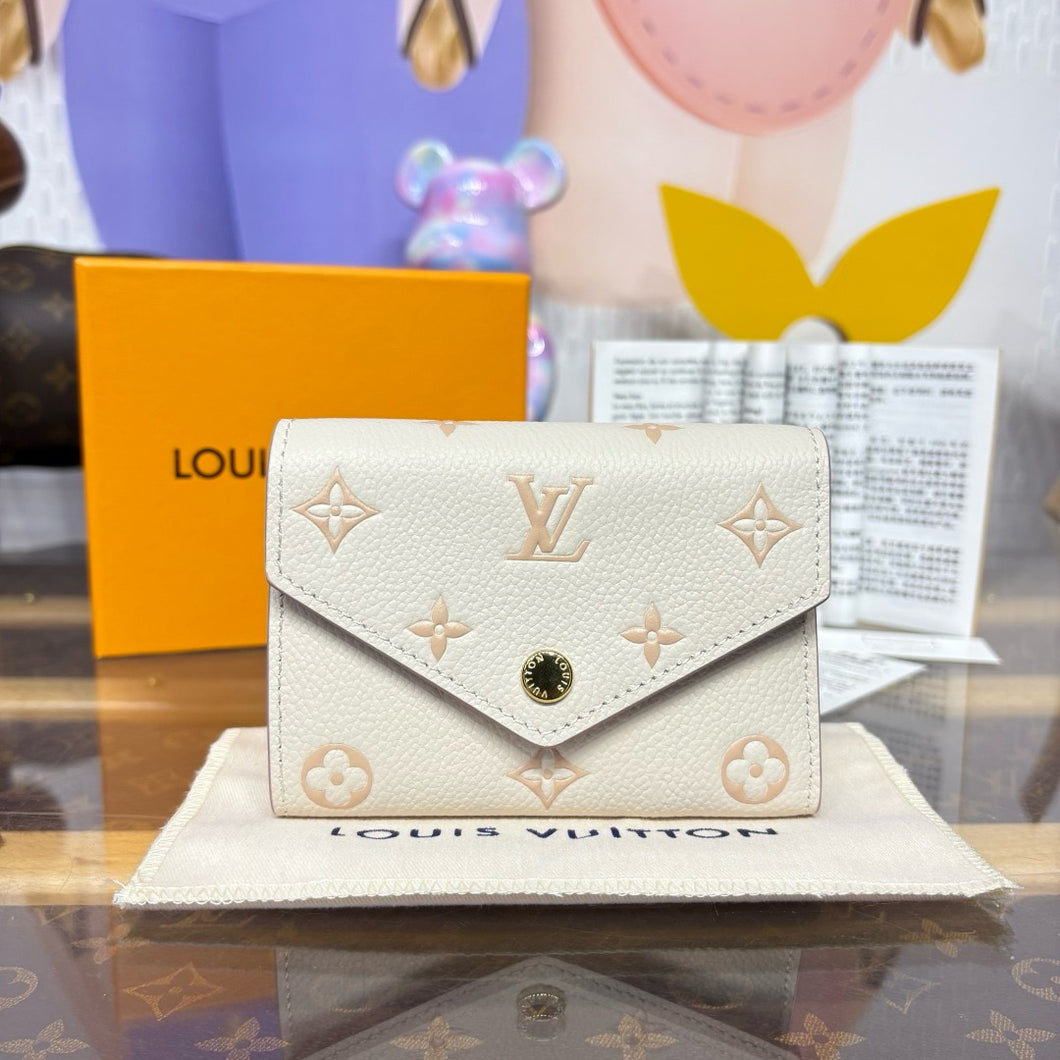 Victorine Wallet