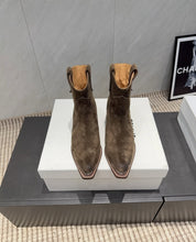 Load image into Gallery viewer, Suede Boots
