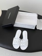 Load image into Gallery viewer, CC Sandals
