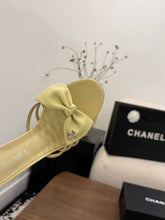 Load image into Gallery viewer, CC Sandals
