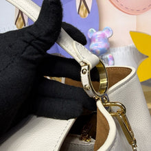 Load image into Gallery viewer, Capuccines Soft
