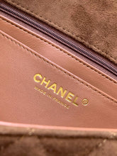 Load image into Gallery viewer, Suede Classic Flap
