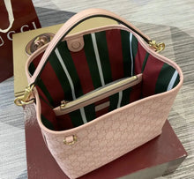 Load image into Gallery viewer, Emblem Bucket Bag
