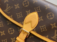 Load image into Gallery viewer, Dianne Backpack
