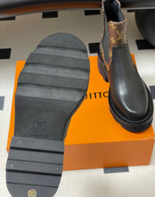 Load image into Gallery viewer, Beaubourg Boots
