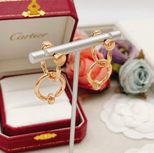 Load image into Gallery viewer, Juste Un Clou Earrings
