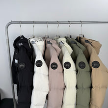 Load image into Gallery viewer, Junction Parka
