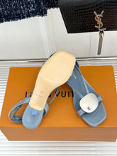Load image into Gallery viewer, Treasure Sandals
