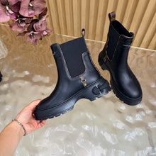 Load image into Gallery viewer, Leather Boots
