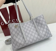 Load image into Gallery viewer, GG Shopping Bag
