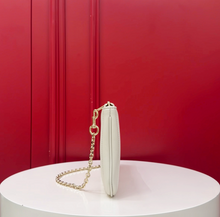 Load image into Gallery viewer, Marmont Chain Pouch
